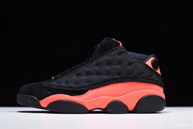 LUCY Jordan Low AT3102-006 x Black Infrared 13 Clot Air 0718